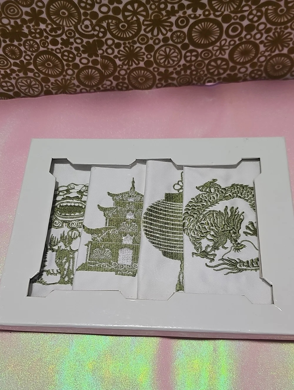 NIB NWT Z Gallerie GREEN  Embroidered Fabric Chinoiserie Coasters Set of 4